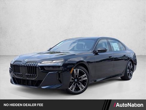 New 2026 BMW 760i xDrive AWD/4WD image 1
