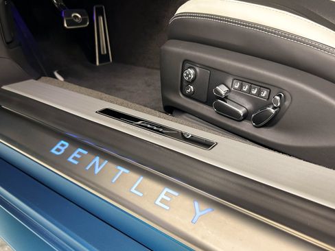 New 2025 Bentley Continental GT Speed AWD/4WD image 19