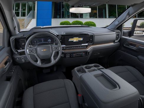 New 2026 Chevrolet Silverado 2500 LT w/ Convenience Package AWD/4WD image 15