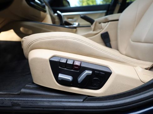 Used 2017 BMW 330i Gran Turismo xDrive image 43