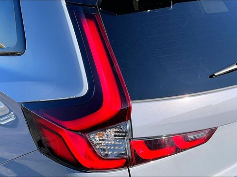 Used 2026 Honda CR-V TrailSport image 32