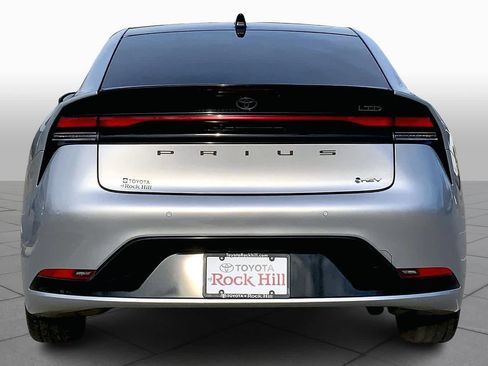 Used 2024 Toyota Prius Limited image 4