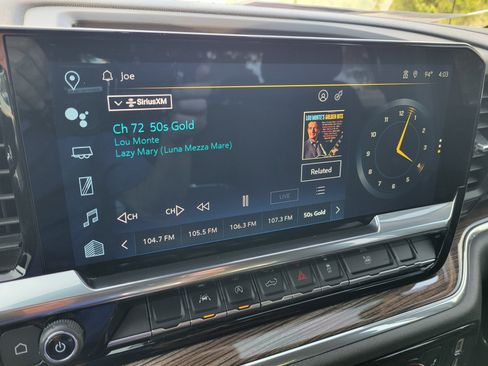 Certified 2023 Chevrolet Silverado 1500 LT w/ Convenience Package II image 23