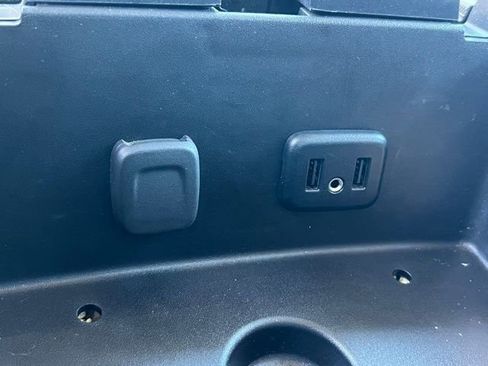 Used 2018 Chevrolet Silverado 1500 W/T image 27