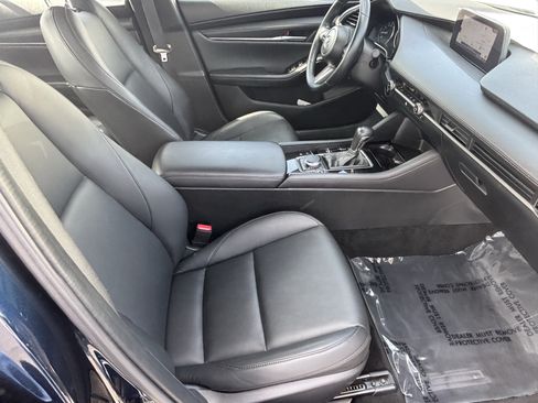 Used 2024 MAZDA MAZDA3 s FWD image 9