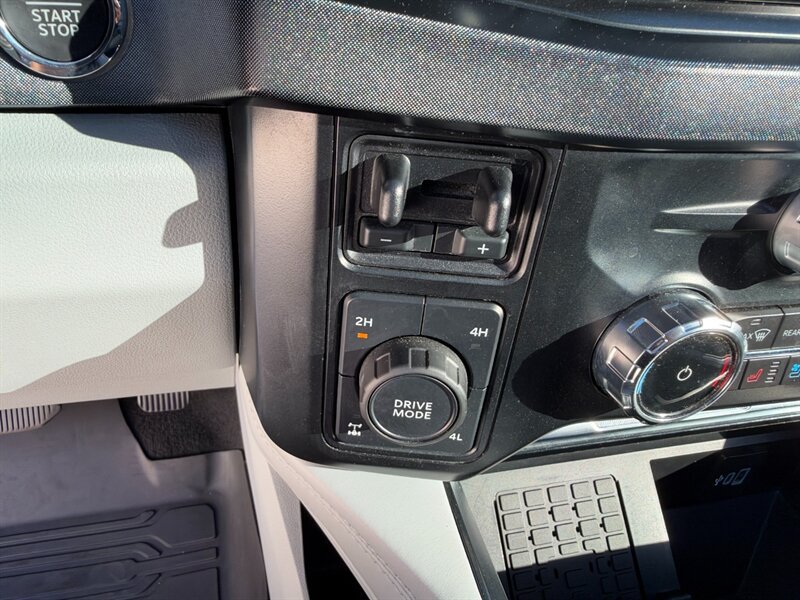 Used 2024 Ford F350 Limited w/ FX4 Off-Road Package AWD/4WD image 49