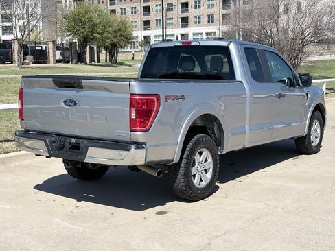 Used 2023 Ford F150 XLT w/ Trailer Tow Package image 4