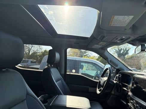 Used 2025 Ford F350 Lariat w/ Lariat Ultimate Package image 14