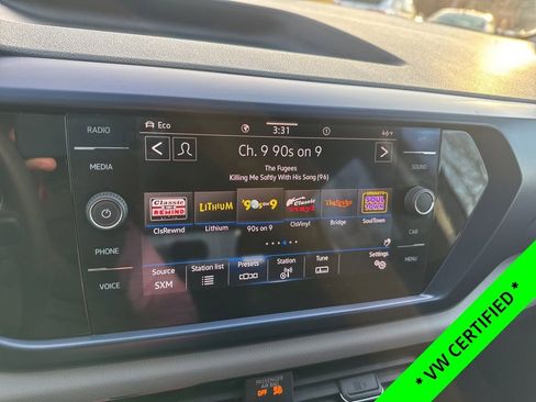 Used 2022 Volkswagen Taos SE image 20