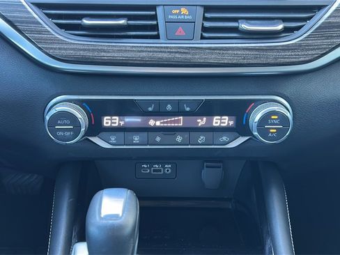 Used 2022 Nissan Altima 2.5 Platinum image 20