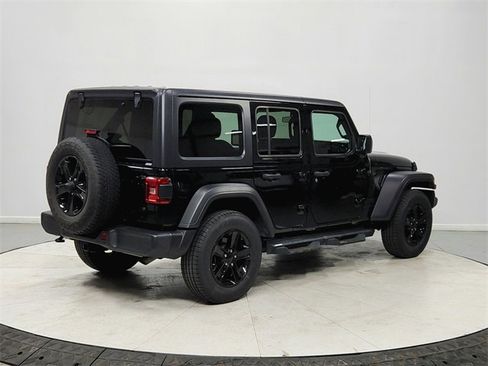 Used 2021 Jeep Wrangler Unlimited Sport image 7