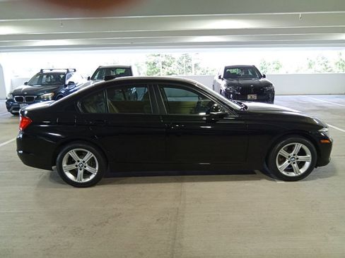 Used 2015 BMW 328i xDrive Sedan AWD/4WD image 4