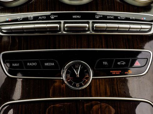 Used 2022 Mercedes-Benz C 43 AMG 4MATIC Cabriolet image 23