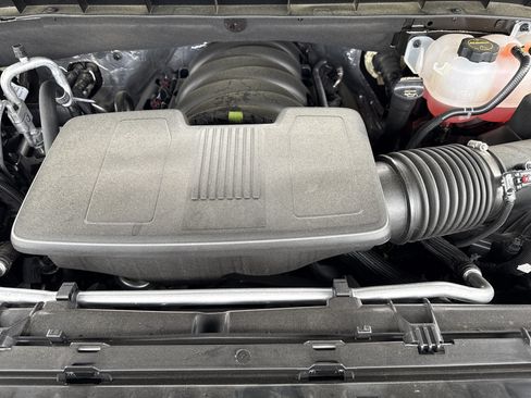 Used 2026 Chevrolet Silverado 1500 RST AWD/4WD image 33