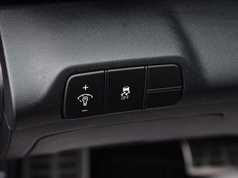 Used 2026 Hyundai Elantra Sport image 10