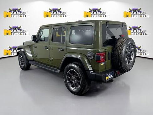 Used 2021 Jeep Wrangler Unlimited Sahara AWD/4WD image 7