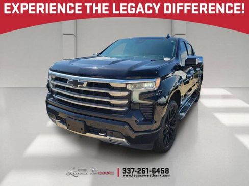 Used 2023 Chevrolet Silverado 1500 High Country w/ Technology Package AWD/4WD image 1