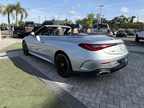 New 2026 Mercedes-Benz CLE 300 4MATIC Cabriolet image 4