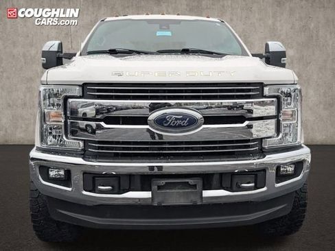 Used 2018 Ford F250 Lariat w/ Lariat Ultimate Package image 2