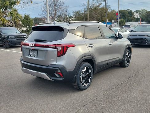 New 2026 Kia Seltos S image 6
