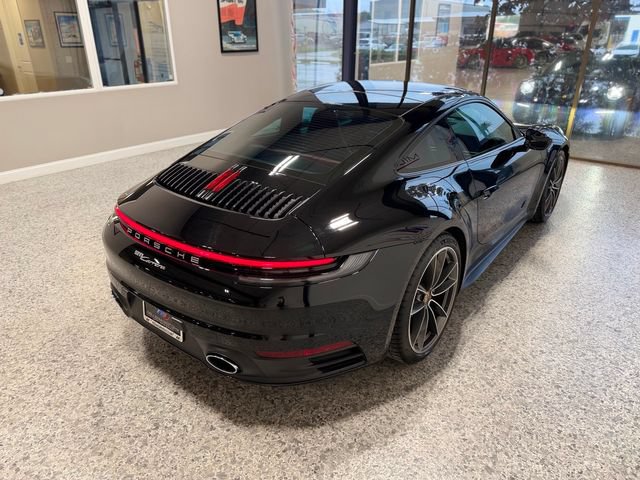Used 2021 Porsche 911 Carrera RWD image 6