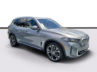 Used 2024 BMW X5 sDrive40i w/ Parking Assistance Package RWD video 1