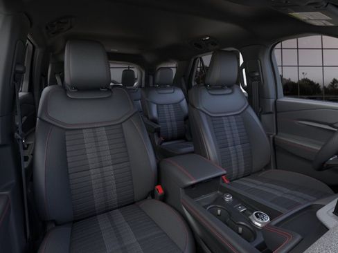 New 2026 Ford Explorer ST-Line w/ ST-Line Street Pack RWD image 10