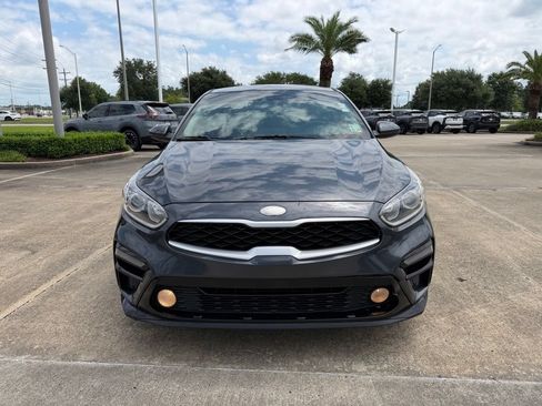 Used 2019 Kia Forte LXS FWD image 9