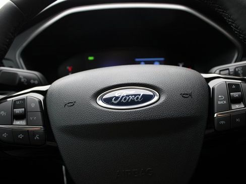 New 2026 Ford Escape SE image 12