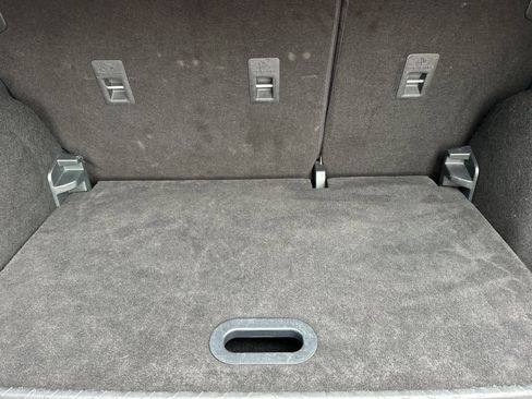 Used 2021 Ford EcoSport SE w/ SE Convenience Package image 15