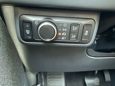 Used 2025 Ford Mustang Mach-E Premium AWD/4WD image 18