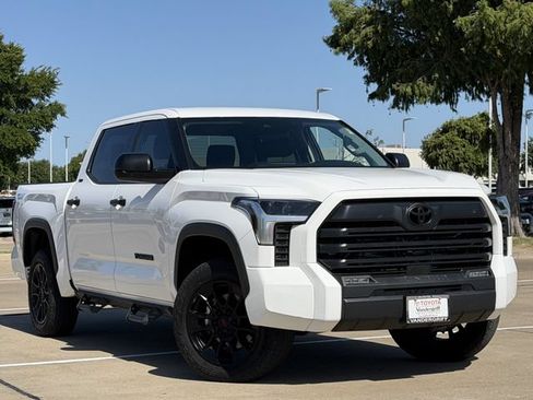 Used 2023 Toyota Tundra SR5 AWD/4WD image 2