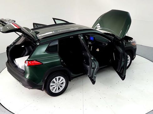 Used 2023 Toyota Corolla Cross LE w/ Moonroof Package AWD/4WD image 20