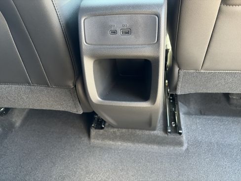 Used 2026 Chevrolet Trax RS w/ Sunroof Package FWD image 14