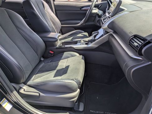 Used 2024 Mitsubishi Eclipse Cross SE image 28