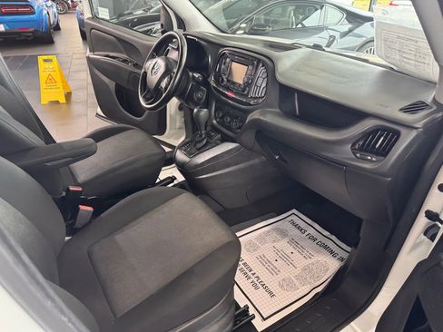 Used 2022 RAM ProMaster City Tradesman image 11