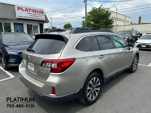 Used 2016 Subaru Outback 2.5i Limited AWD/4WD image 4