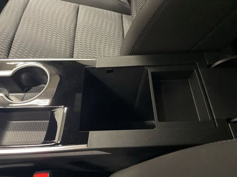 New 2026 Chevrolet Equinox LT w/ Safety and Technology Package image 18