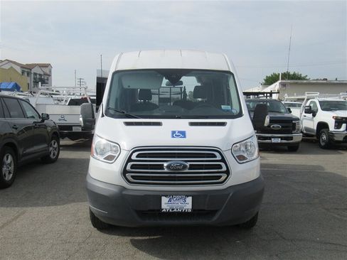 Used 2018 Ford Transit 150 XLT image 7