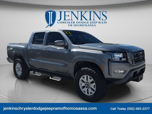 Used 2022 Nissan Frontier SV AWD/4WD image 1