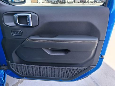 New 2026 Jeep Gladiator Sport image 24