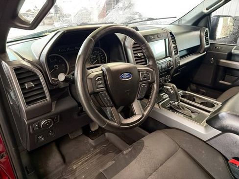 Used 2018 Ford F150 XLT w/ Equipment Group 302A Luxury image 8