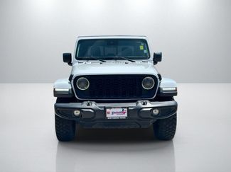 Used 2024 Jeep Gladiator Sport AWD/4WD video 2