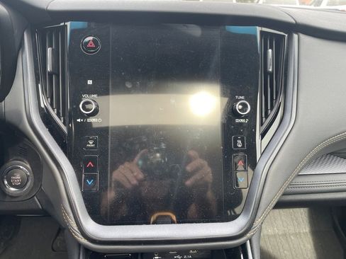 Used 2022 Subaru Outback Wilderness w/ Wilderness Package image 12