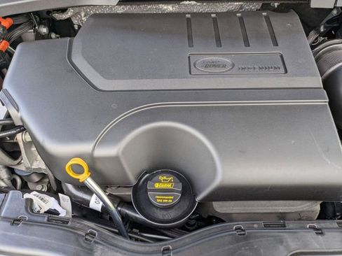 New 2025 Land Rover Discovery Sport S image 20