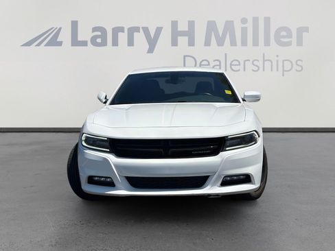 Used 2018 Dodge Charger SXT Plus image 4