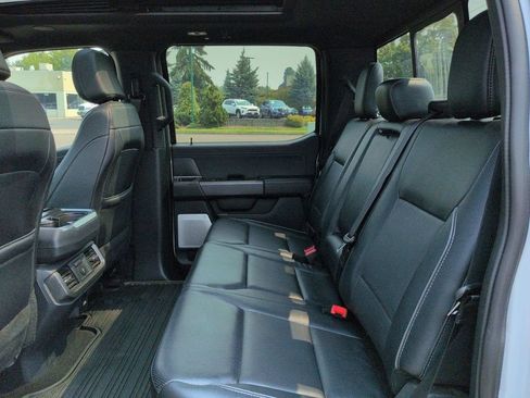 Used 2025 Ford F150 Lariat w/ Equipment Group 502A High AWD/4WD image 26