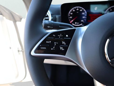 New 2026 Mercedes-Benz CLA 250 4MATIC image 33