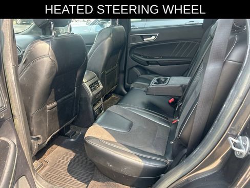 Used 2019 Ford Edge ST w/ Equipment Group 401A AWD/4WD image 18
