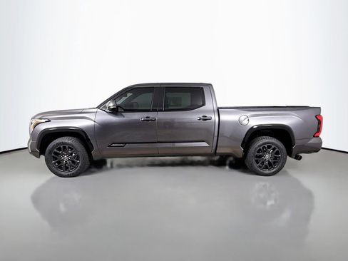 Used 2023 Toyota Tundra Platinum AWD/4WD image 4
